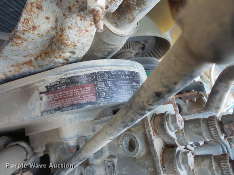 image for item DB8130 1997 Ford LN8000 dump truck