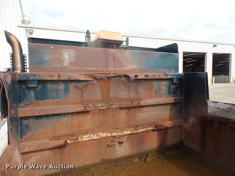 image for item DB8130 1997 Ford LN8000 dump truck