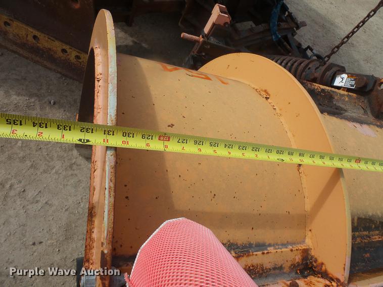 image for item DB8130 1997 Ford LN8000 dump truck