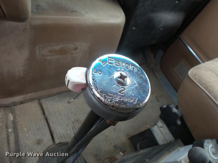 image for item DB8131 1994 Ford LN8000 dump truck