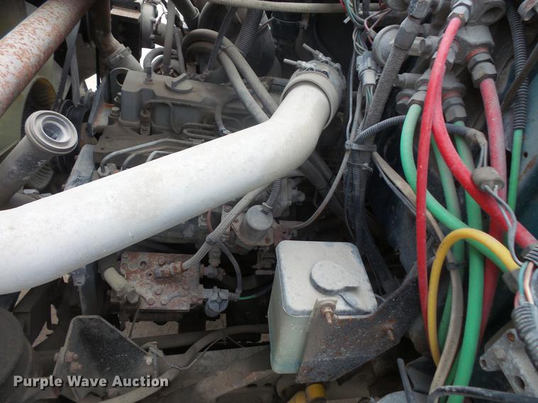 image for item DB8131 1994 Ford LN8000 dump truck