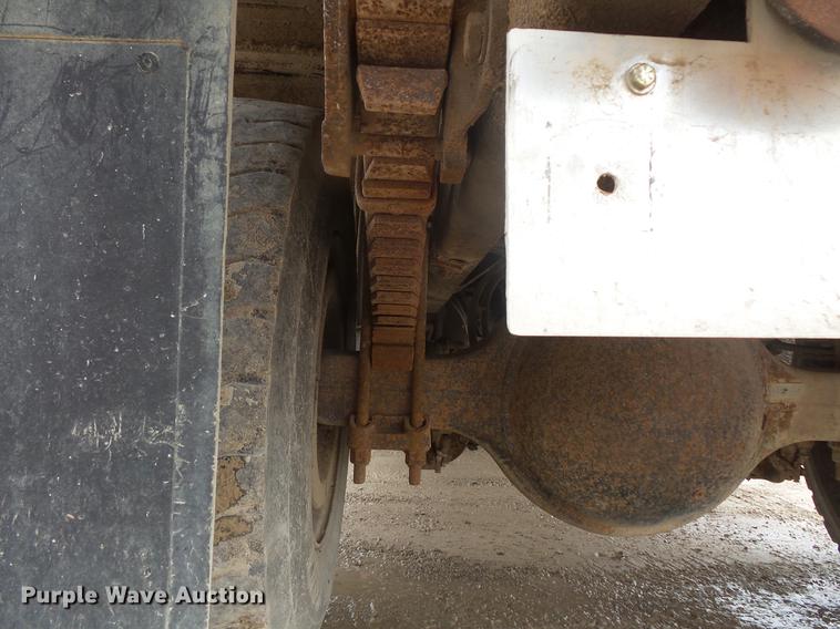 image for item DB8131 1994 Ford LN8000 dump truck