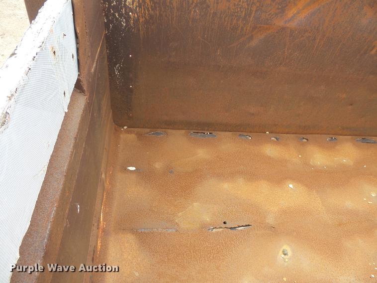 image for item DB8131 1994 Ford LN8000 dump truck