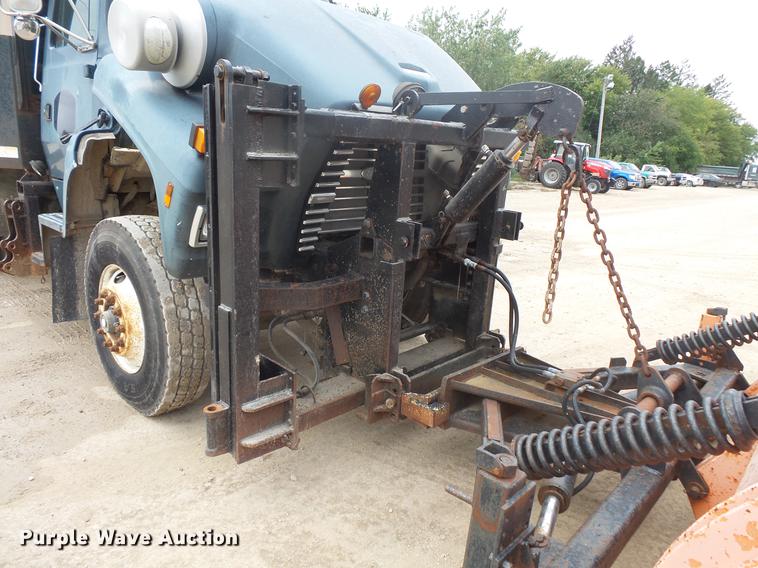 image for item DB8131 1994 Ford LN8000 dump truck