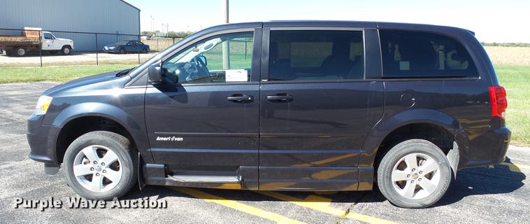 image for item DC1000 2013 Dodge Grand Caravan van