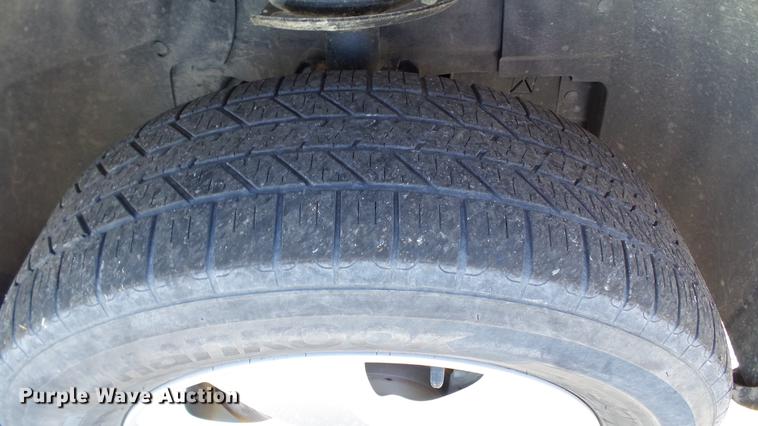 image for item DC1000 2013 Dodge Grand Caravan van