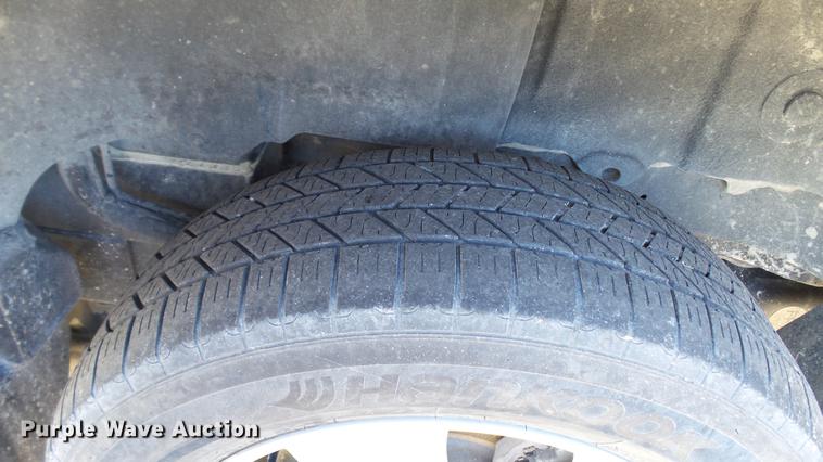 image for item DC1000 2013 Dodge Grand Caravan van