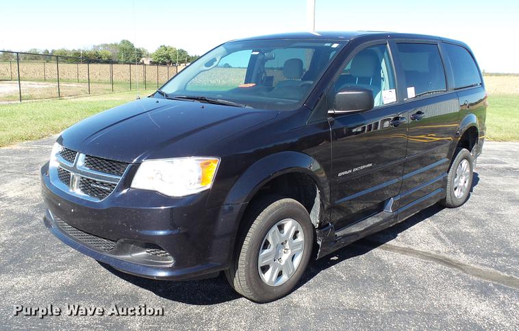 image for item DC1002 2011 Dodge Grand Caravan van