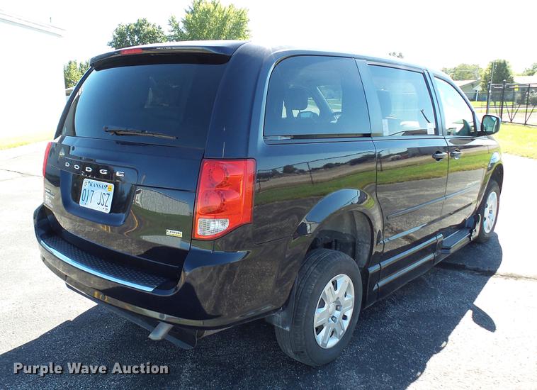 image for item DC1002 2011 Dodge Grand Caravan van