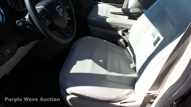 image for item DC1002 2011 Dodge Grand Caravan van