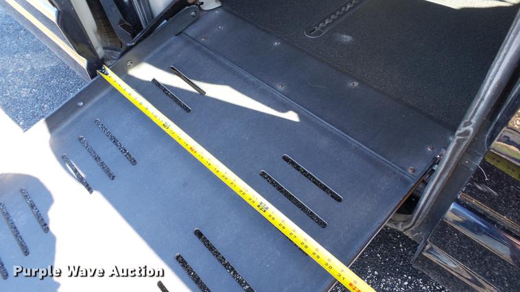 image for item DC1002 2011 Dodge Grand Caravan van