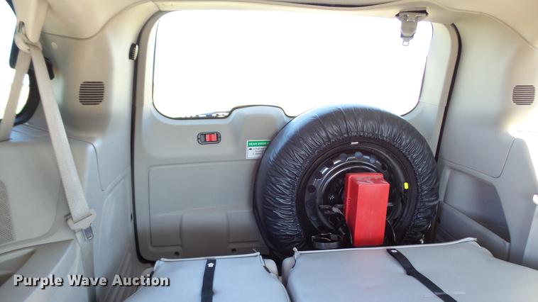 image for item DC1002 2011 Dodge Grand Caravan van