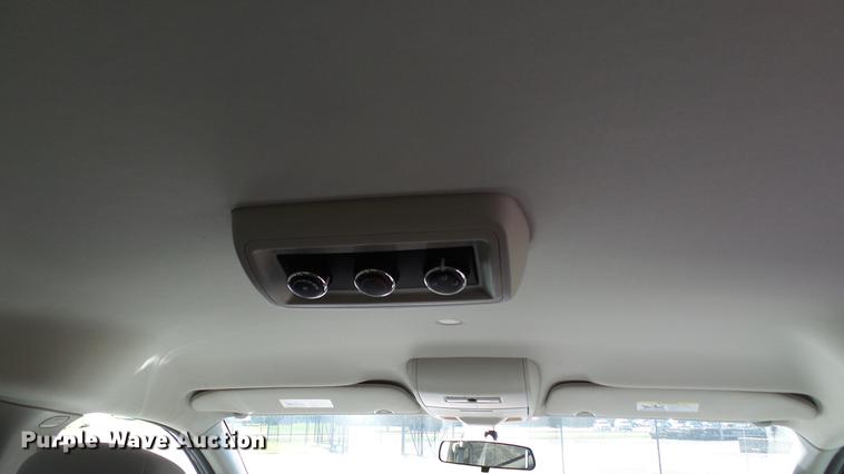 image for item DC1002 2011 Dodge Grand Caravan van