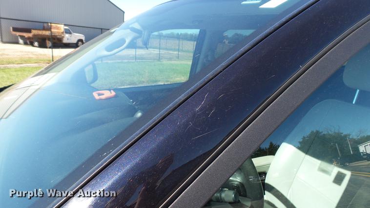 image for item DC1002 2011 Dodge Grand Caravan van