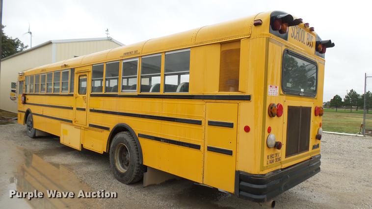 image for item DC1800 1999 International AmTran school bus