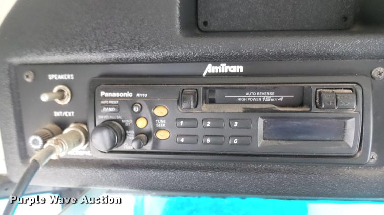 image for item DC1800 1999 International AmTran school bus