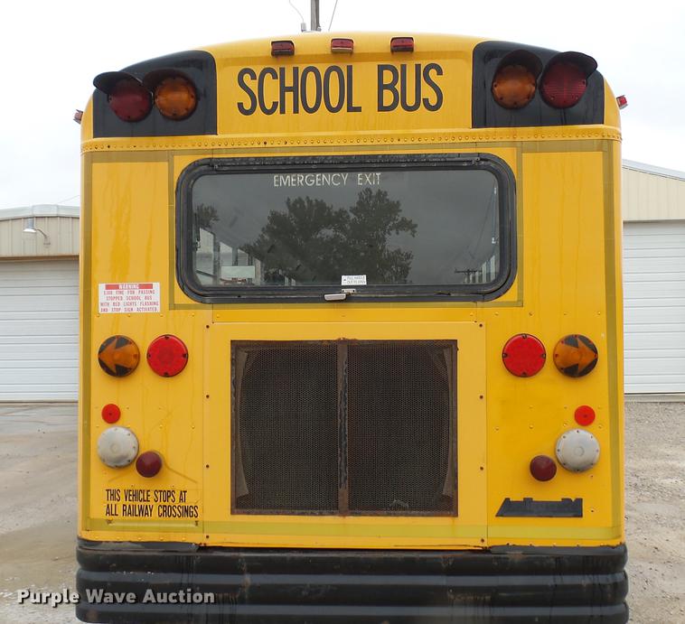 image for item DC1800 1999 International AmTran school bus