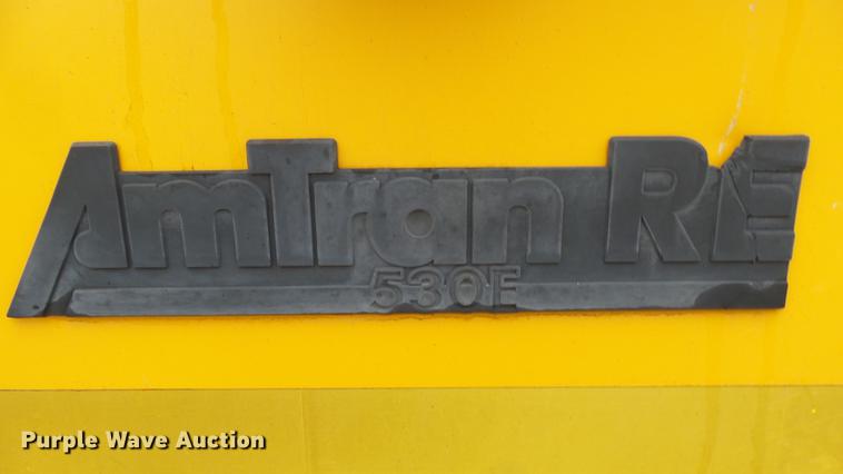 image for item DC1800 1999 International AmTran school bus