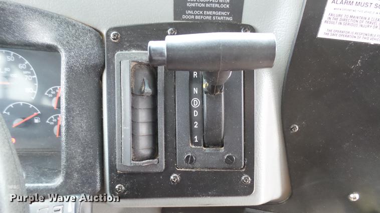 image for item DC1801 2010 Blue Bird Vision school bus