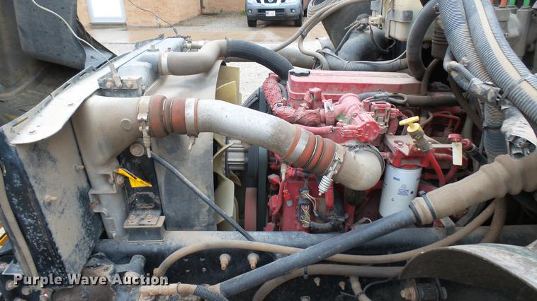 image for item DC1801 2010 Blue Bird Vision school bus