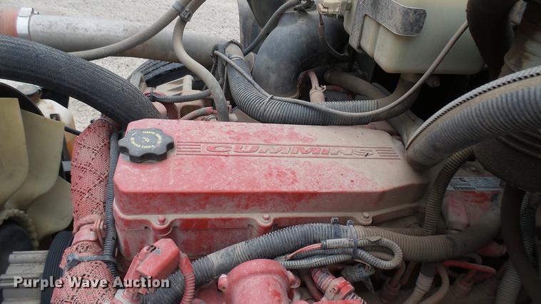 image for item DC1801 2010 Blue Bird Vision school bus