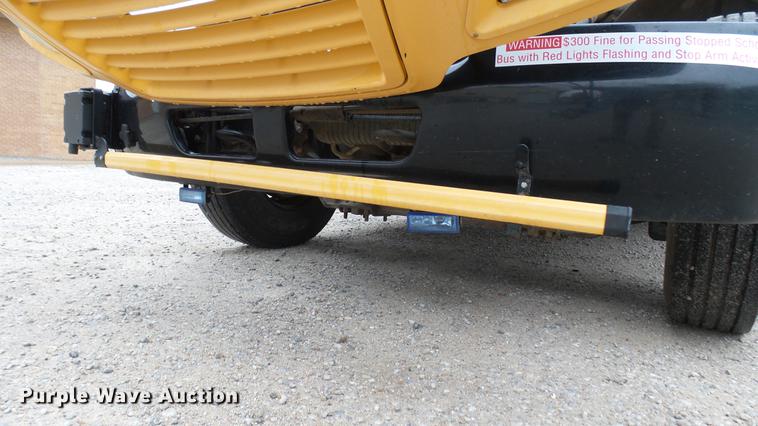 image for item DC1801 2010 Blue Bird Vision school bus