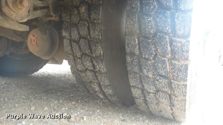 image for item DC1801 2010 Blue Bird Vision school bus