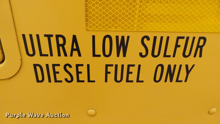 image for item DC1801 2010 Blue Bird Vision school bus