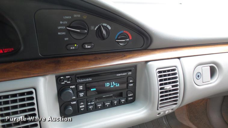 image for item DC1810 1998 Oldsmobile Eighty Eight LS