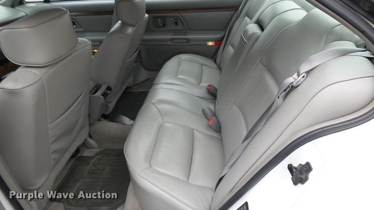 image for item DC1810 1998 Oldsmobile Eighty Eight LS