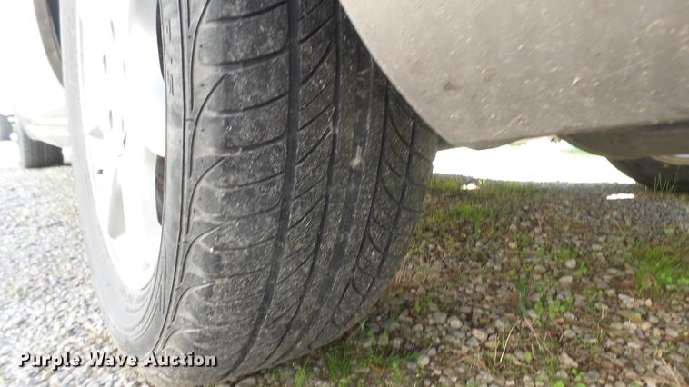 image for item DC1832 2005 Ford Taurus