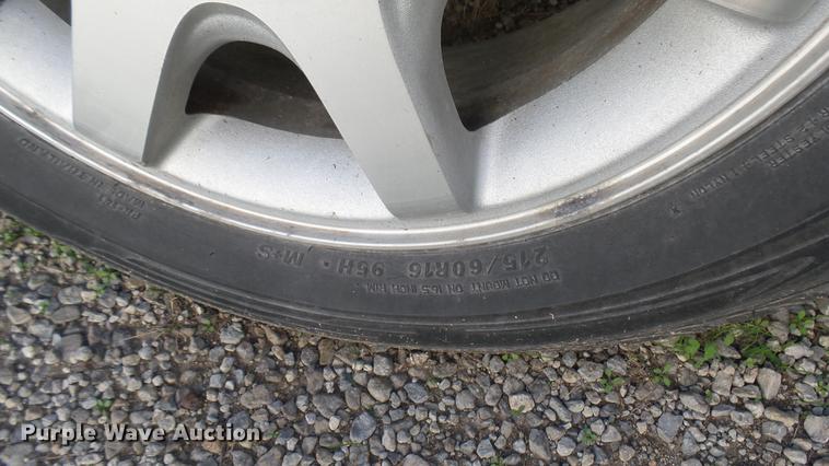 image for item DC1832 2005 Ford Taurus