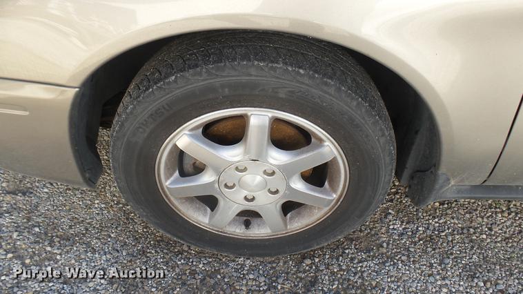 image for item DC1832 2005 Ford Taurus