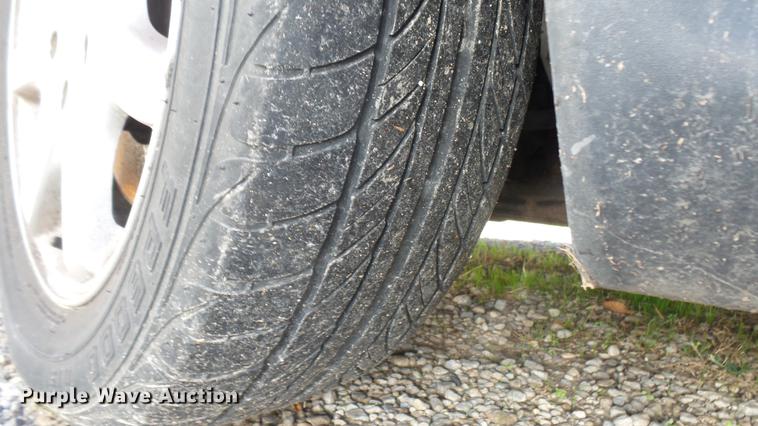 image for item DC1832 2005 Ford Taurus