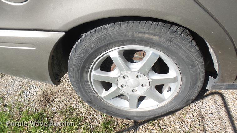 image for item DC1832 2005 Ford Taurus