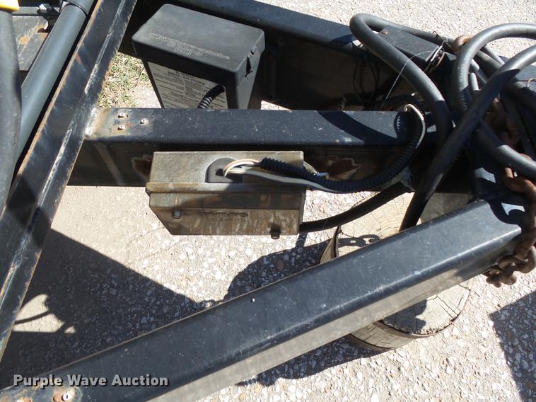 image for item DC3790 2001 Cherokee enclosed cargo trailer