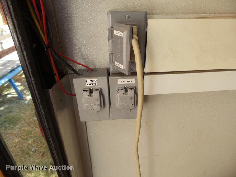 image for item DC3790 2001 Cherokee enclosed cargo trailer