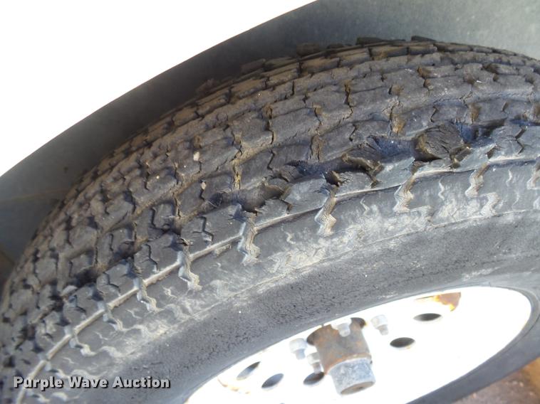 image for item DC3790 2001 Cherokee enclosed cargo trailer