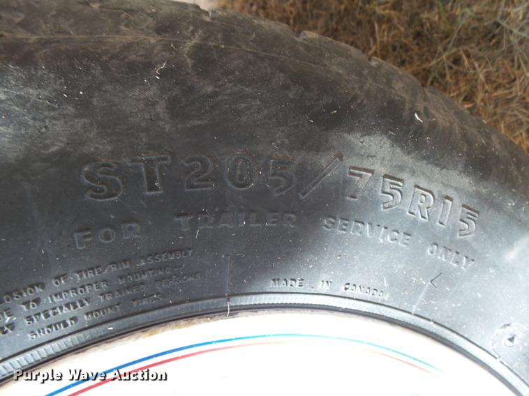 image for item DC3790 2001 Cherokee enclosed cargo trailer