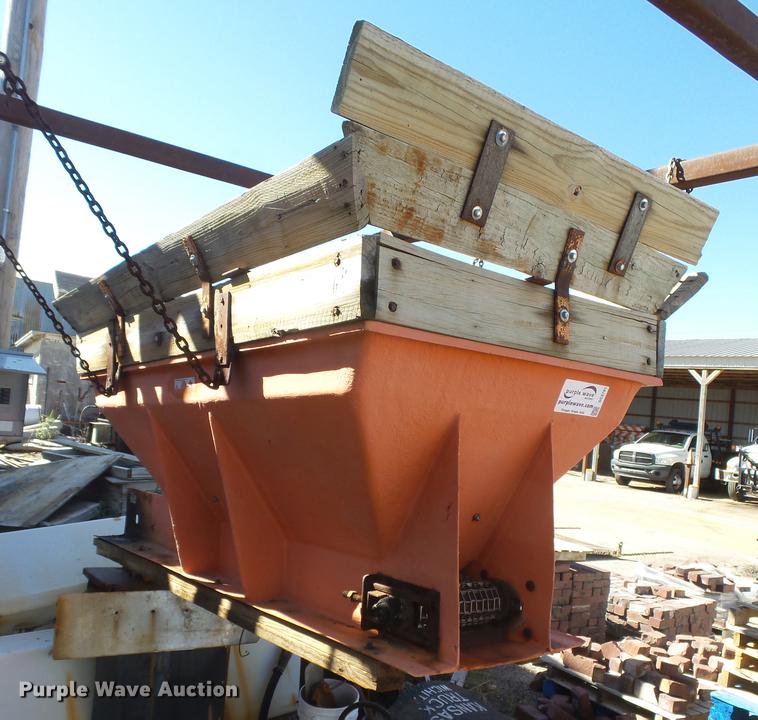 image for item DC3791 Fiberglass Products 85A spreader