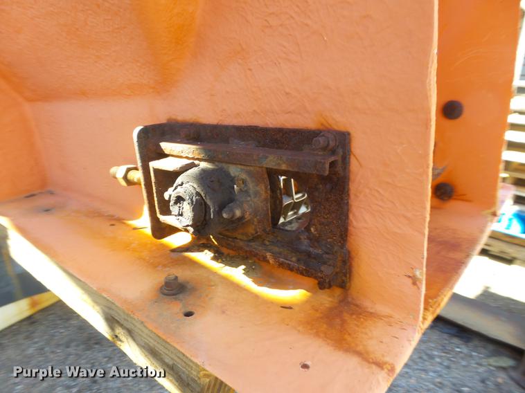 image for item DC3791 Fiberglass Products 85A spreader