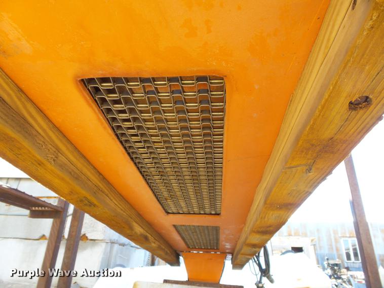 image for item DC3791 Fiberglass Products 85A spreader