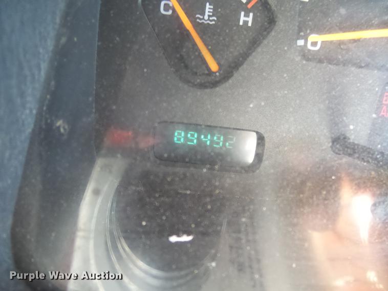 image for item DC3792 2001 Dodge Durango SUV