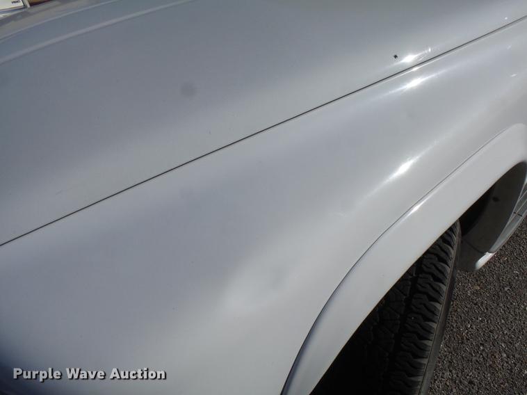 image for item DC3792 2001 Dodge Durango SUV