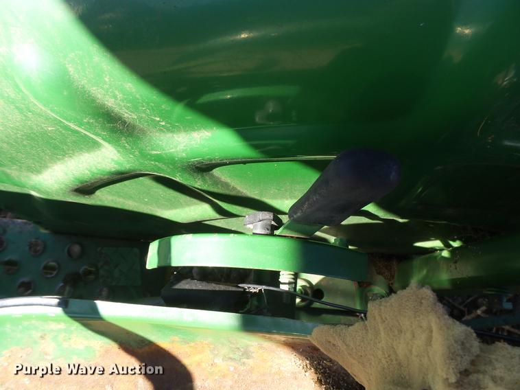 image for item DC3797 1979 John Deere 850 tractor