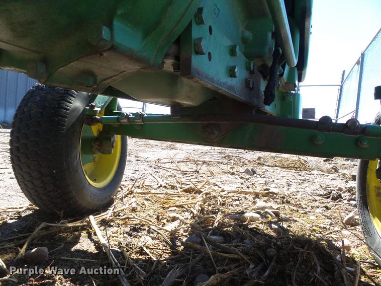 image for item DC3797 1979 John Deere 850 tractor