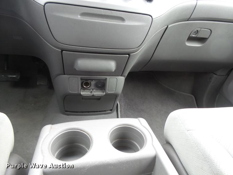 image for item DC3803 2010 Honda Odyssey van