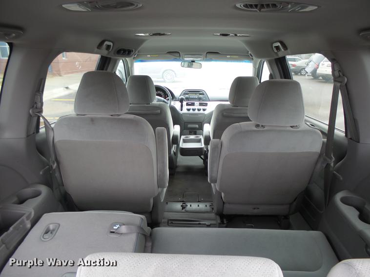 image for item DC3803 2010 Honda Odyssey van