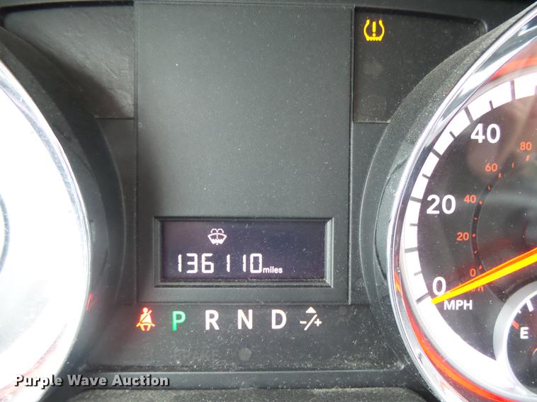 image for item DC3804 2012 Dodge Grand Caravan van