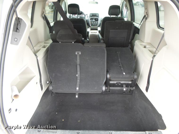 image for item DC3804 2012 Dodge Grand Caravan van